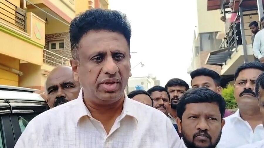 Dr MC Sudhakar
