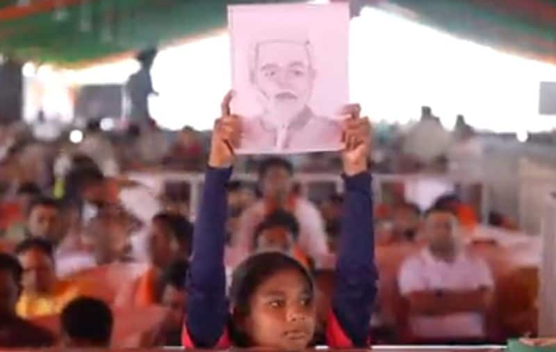 chhattisgarh assembly election : pm narendra modi address rally in kanker acknowledges girl child for painting said will write letter ksp