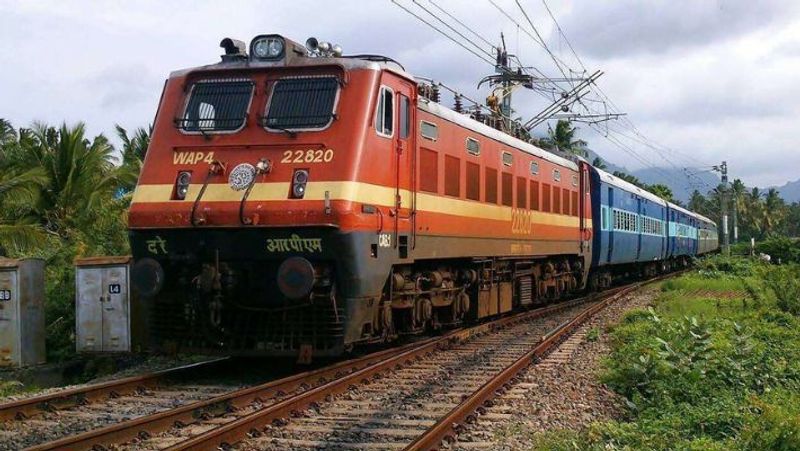 Indian Railways react on woman obscene dance in Mumbai Local Train 