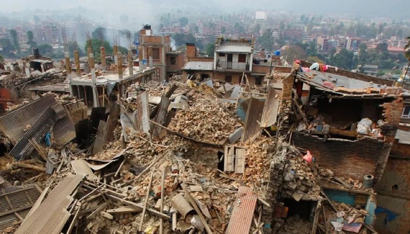 massive earthquake in nepal 70 people got killed officials says death may increase ans