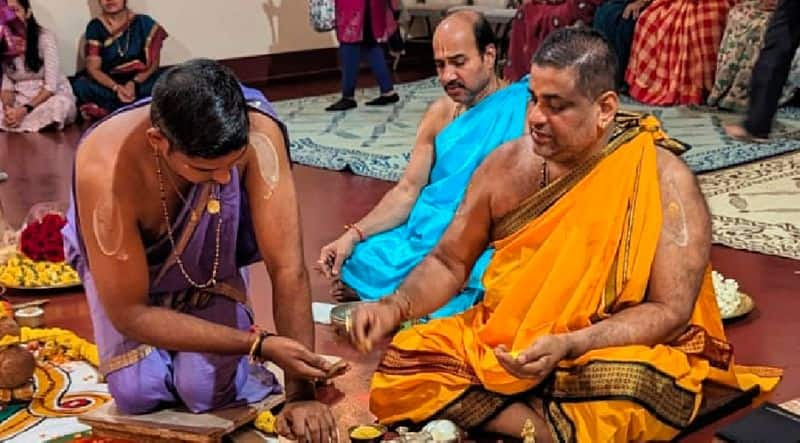 Nagaradhane samhita yaga in Lord Venkatakrishna Temple at America by puttige shree rav