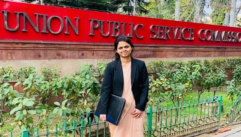 Udupi Origin Woman Passed UPSC Exam grg 