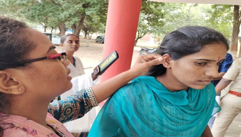 కర్ణాటక పబ్లిక్ సర్వీసెస్ ఎగ్జామ్స్ : మహిళలను మంగళసూత్రాలు, మెట్టేలు తీసేయాలని ఆదేశాలు... 