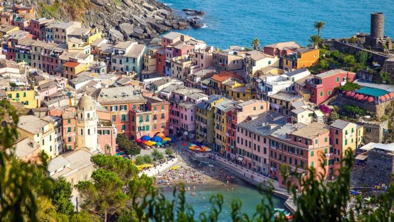 Move To THIS Italian Town To Receive Rs 25 Lakh: but one condition-rag