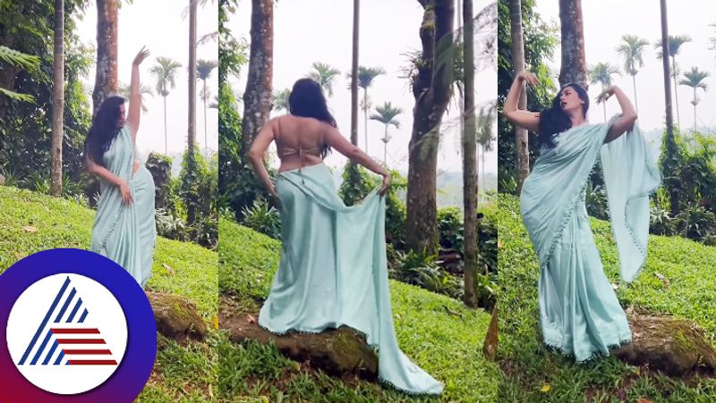 Sandalwood actress Shweta Srivatsav sexy dance video has gone viral suc