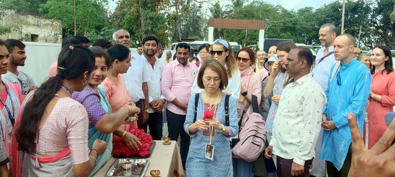 Village visit by foreigners in Talakad snr