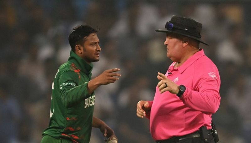 cricket Ian Bishop: Umpires' appeal withdrawal request to Shakib Al Hasan was declined twice osf