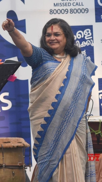 <p>ऊषा उत्थुप नाइट क्लब्स में गाना गाती थीं,20 साल की उम्र में चेन्नई, मुंबई कोलकाता औऱ दिल्ली के कई हाटलो में गाना गाया। इस दौरान उनको कई परेशानियां भी झेलनी पड़ीं। </p>

<p> </p>
