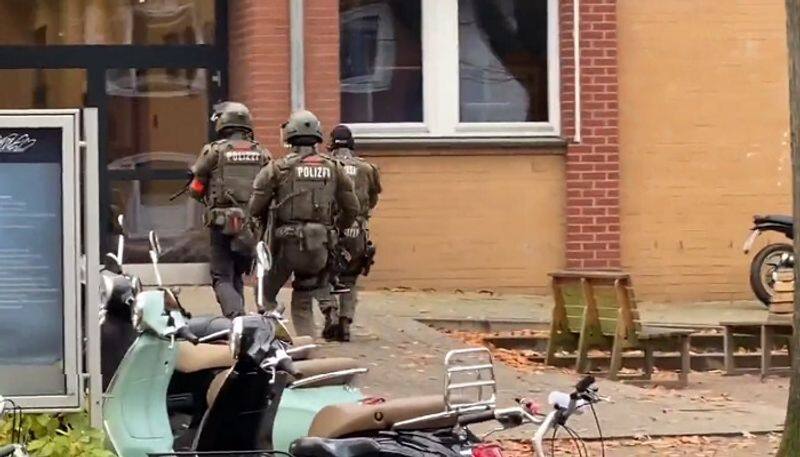 German police raid Hamburg school after threat against Christian teacher (WATCH) AJR