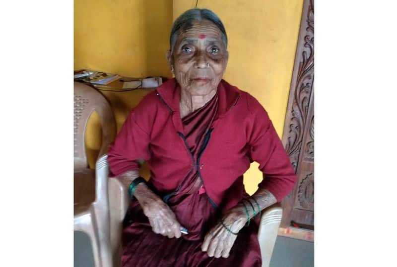 shivamogga old woman who had been missing for three days was found alive in a dense forest gvd