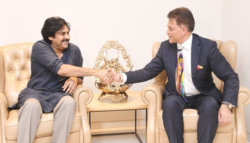 London Mayoral candidate Tarun Gulati sought Pawan Kalyan's support - bsb