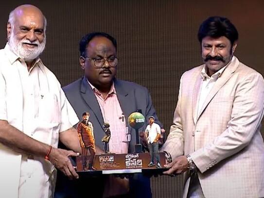 Raghavendra rao interesting comments at Bhagavanth Kesari success celebrations dtr