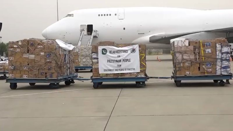 Cash-strapped Pakistan roasted for sending 100 tonnes of relief aid to war-struck Gaza (WATCH) snt