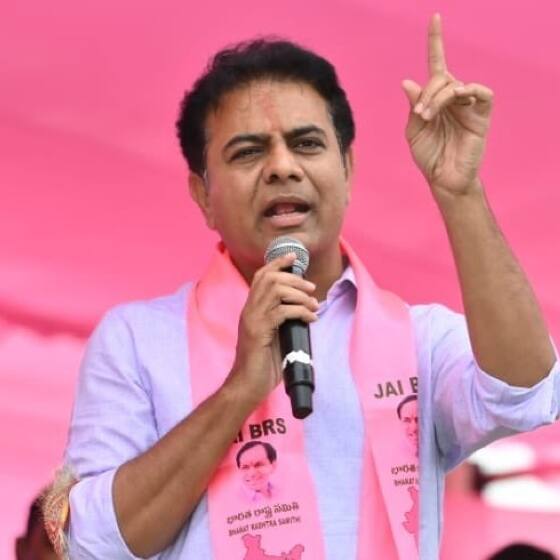 'బ్యాగ్ మ్యాన్' గా ఓటుకు నోటు... సీఎంగా సీటుకు రూటు కుంభకోణాలు : రేవంత్ పై కేటీఆర్ సీరియస్