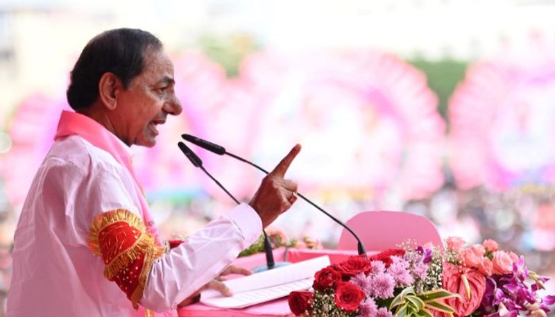 telangana cm kcr key announcement on dalitha bandhu at brs praja ashirvada sabha in gajwel ksp