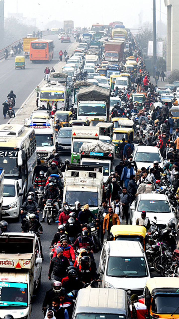 4 lakhs marriages in next 3 weeks delhi traffic nightmare begins Rya