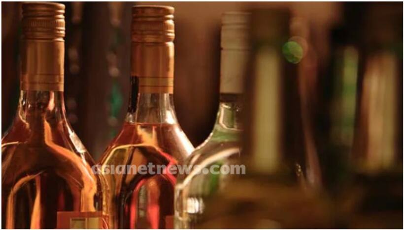 Liquor Sales : మందుబాబులా మజాకా ! మూడు రోజుల్లో రూ. 658 కోట్లు తాగేశారు.. 