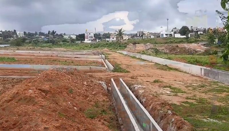 Karanta Layout