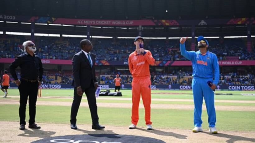 ICC World cup 2023: టాస్ గెలిచిన టీమిండియా... క్లీన్ స్వీప్ లక్ష్యంగా ఆఖరి లీగ్ మ్యాచ్...