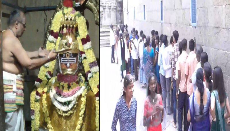 Diwali Devotees visit Vellore Srijalakandeeswarar and Srivenkatesa Perumal Temple ans