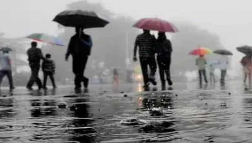 Weather Update: బంగాళాఖాతంలో వాయుగుండంగా మారిన అల్పపీడనం.. ఏపీలో భారీ వ‌ర్షాలు ! 
