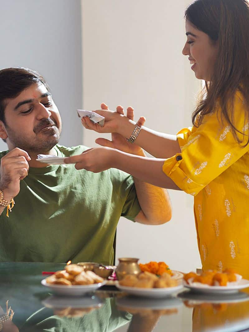 Bhai Dooj 2023: 6 sweet dishes to make for your brother RKK