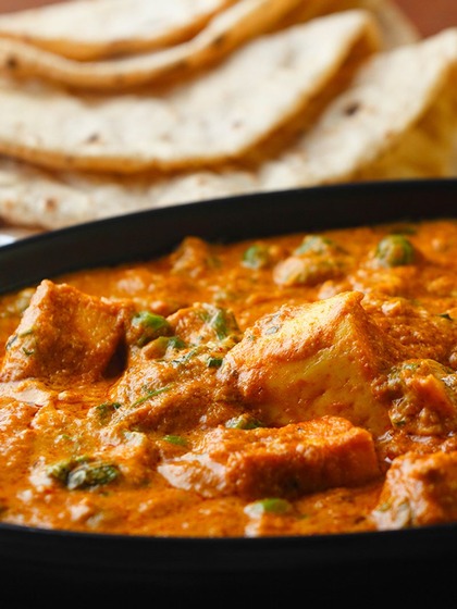 1. Matar Paneer:
