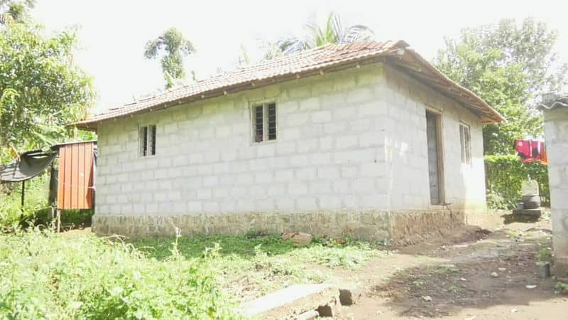 The work of Bendebetta tribal houses which has not been completed for 3 years gvd