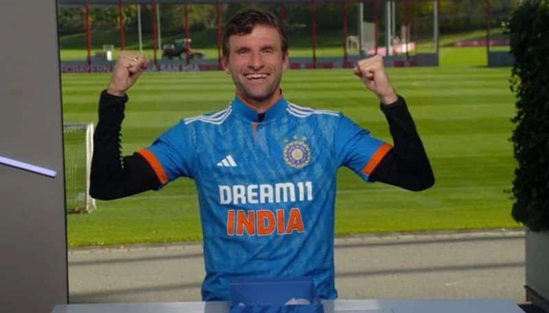 Football Thomas Muller receives surprise gift from team India; German football legend's reaction is priceless (WATCH) osf