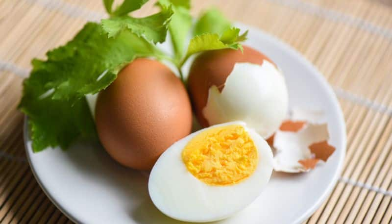 Is it safe to eat eggs every day