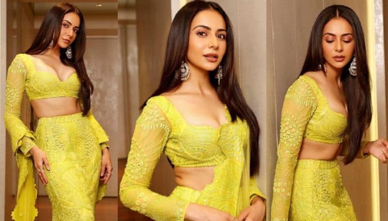 Rakul Preet Sing mesmerizing with her Latest look NSK