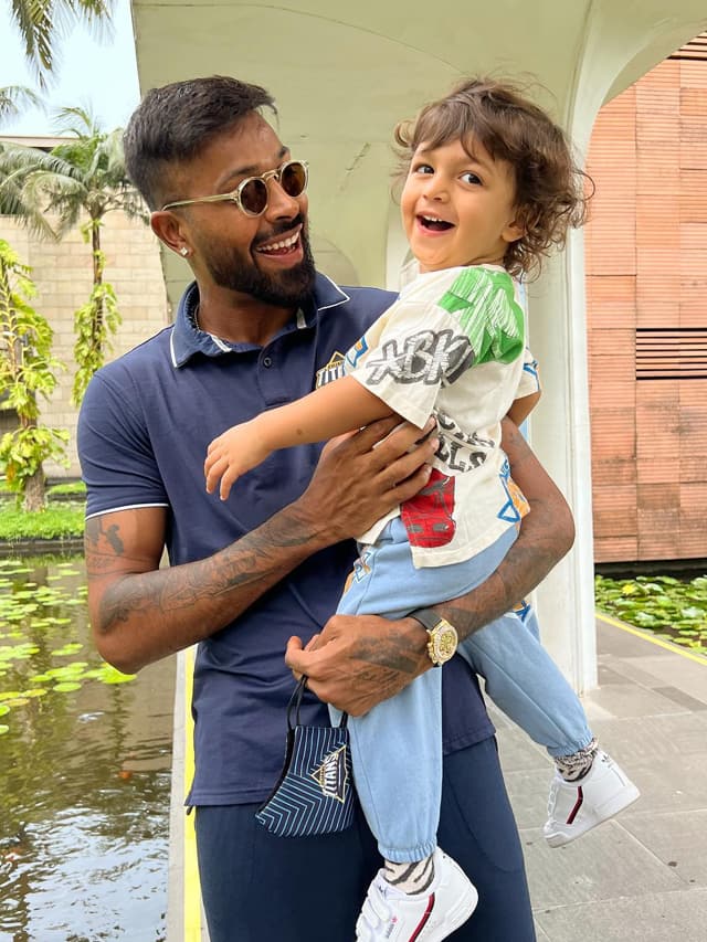 Do you Know How Much Hardik Pandya Earn from IPL, Brand Endorsements, Investment and Net worth, Check Details here rsk