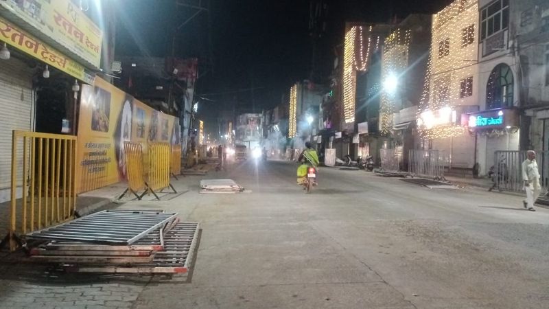 Rapid cleanup: BJP workers swiftly clear Indore roadshow route as per PM Modi's request (PHOTOS) AJR