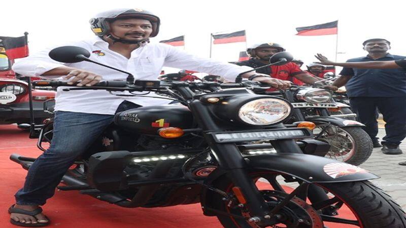 Udhayanidhi stalin inaugurates DMK two wheeler rally in kanyakumari ahead of youth wing conference smp