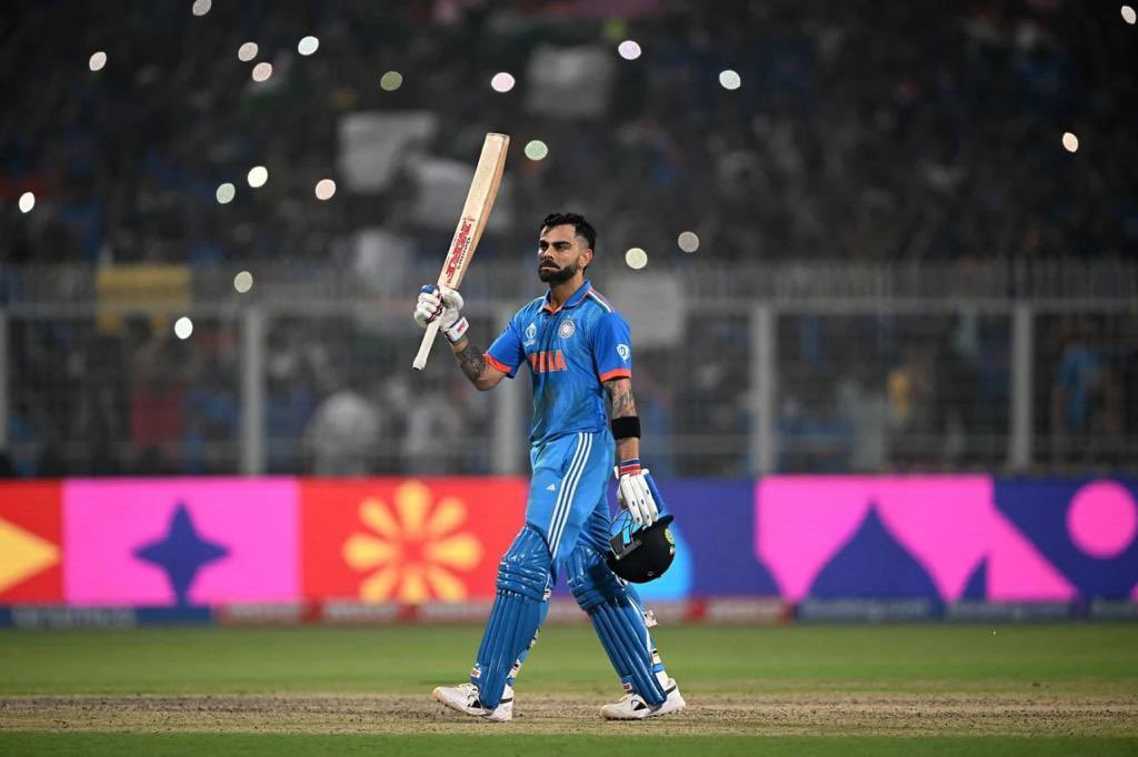 <p>सभी की नजरें विराट कोहली पर टिकी हैं। इसी बीच राजस्थान में विराट को बड़ा तोहफा देने की तैयारी की गई है। जिसे पूरी दुनिया देखेगी। </p>

<p> </p>

<p> </p>
