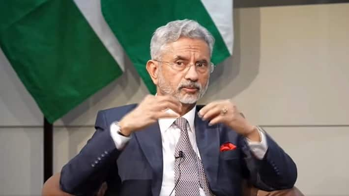 S Jaishankar hits out at 'hypocrite' Western Media over Russia visit coverage, shams monopoly over democracy avv