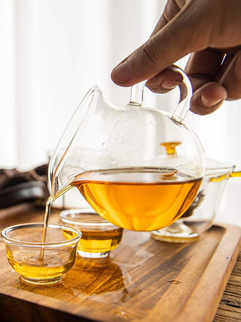 6 benefits of drinking hot water and honey in the morning RKK