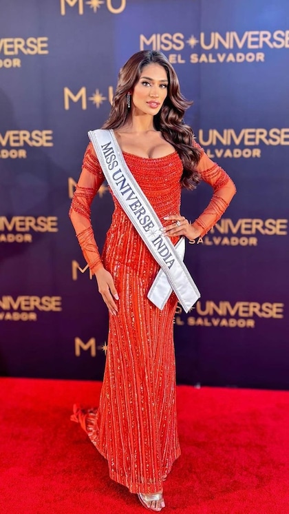 <p>श्वेता शारदा के अंदर टैलेंट की कोई कमी नहीं है। (Miss Universe 2023 India) वह मॉडल होने के साथ-साथ बेस्ट कोरियोग्राफर और डांसर है। </p>

<p> </p>

<p> </p>

<p> </p>
