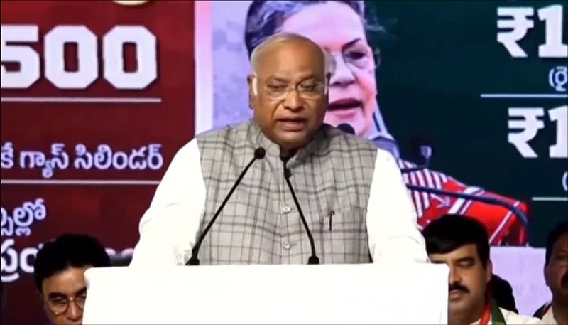 BJP Supports to BRS in Telangana Elections says  Mallikarjun kharge lns