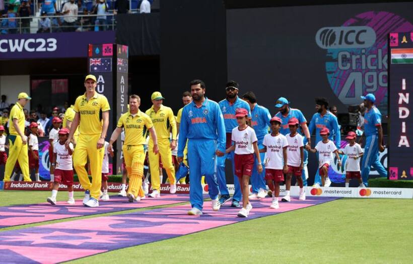 ICC World cup 2023 Final: టాస్ గెలిచిన ఆస్ట్రేలియా... అహ్మదాబాద్‌లో జన సందోహం మధ్య...