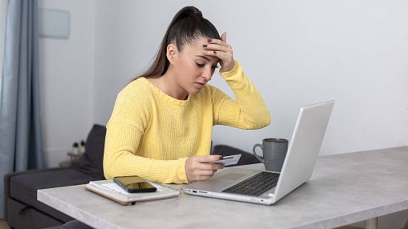 online fraud case