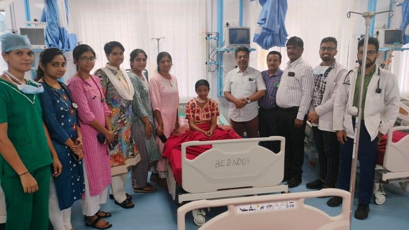 Doctor who Successfully Removed Fetus that had grown in the Fallopian Tube in Shivamogga grg 