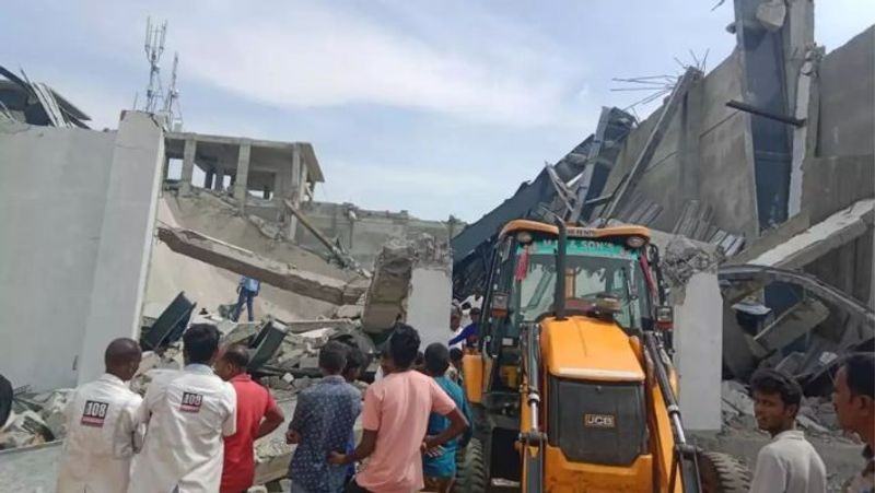 Telangana : A stadium under construction in the Ranga Reddy district collapsed killing three people-rag