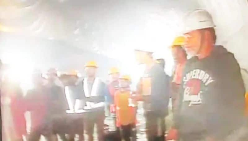 Uttarakhand Tunnel Collapse First video of 41 workers stuck inside the tunnel viral in internet ans 