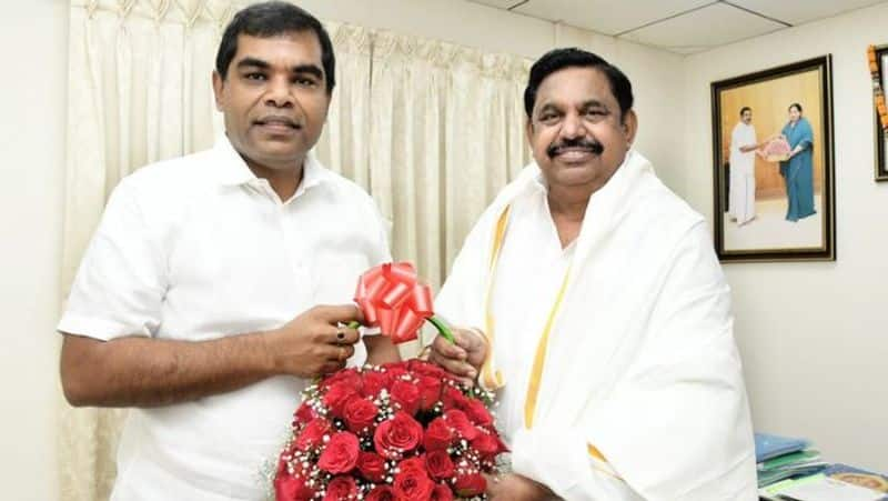 BJP State OBC Team Vice President aatral Ashokumar Joins AIADMK-rag