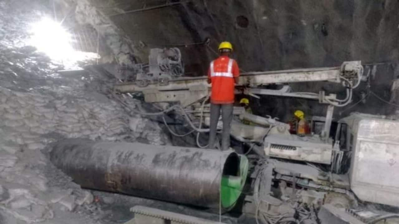 Silkyara tunnel collapse: Vertical drilling begins to rescue 41 trapped workers