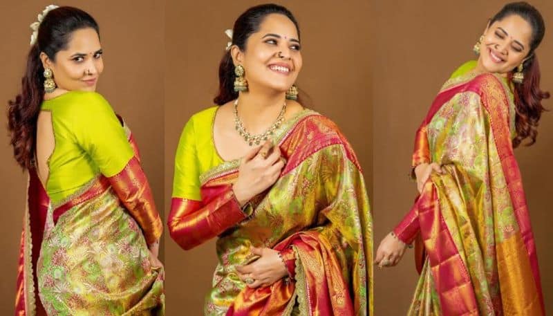 Anasuya  Bharadwaj looks beautiful in Silk Saree NSK