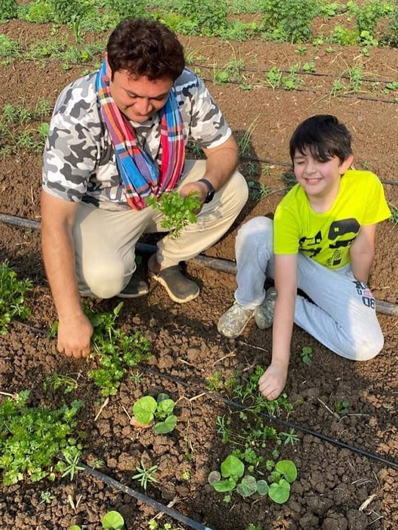 bollywood actor rajesh kumar faced financial issues after becoming farmer zrua