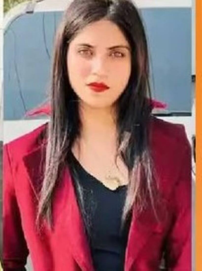 జీతం అడిగాడని దళిత యువకుడిని చెప్పు నాకించిన మహిళా వ్యాపారవేత్త.. క్షమాపణలు చెప్పాలనీ ఒత్తిడి..