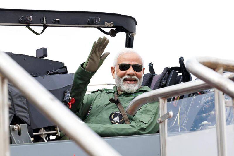 Pm Narendra Modi takes sortie on Homegrown Tejas aircraft in bengaluru Rya